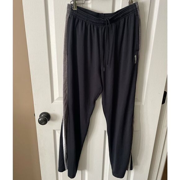 Men’s Reebok sweat/track pants  - Picture 1 of 2